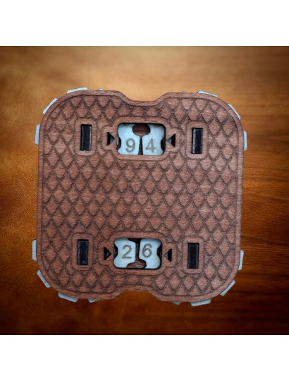 Strategist’s Scale | Dual RPG Counter 0–99 Wooden