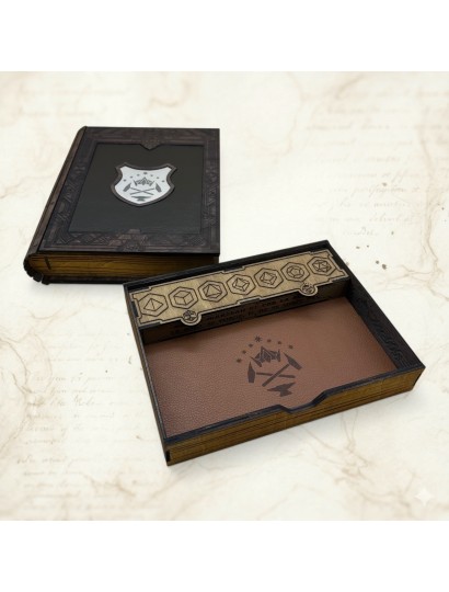 Grimoire of Durin – Dice Case Natural Leather & Poplar Wood | Arcane Ludique