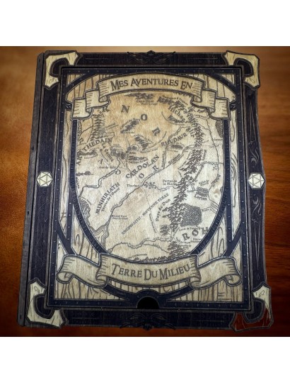 Grimoire des Abenteurers JRTM – Premium RPG-Holzschirm